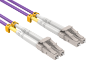 In practical applications, what is the transmission speed of OM4 Fiber optic Cabla?